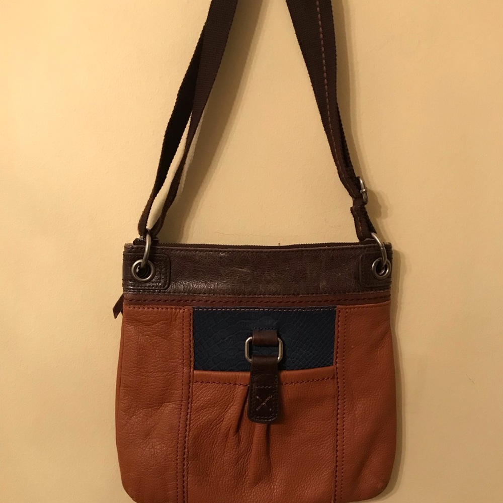 The Sak Kendra Leather Crossbody